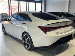 هیوندای ئەلەنترا